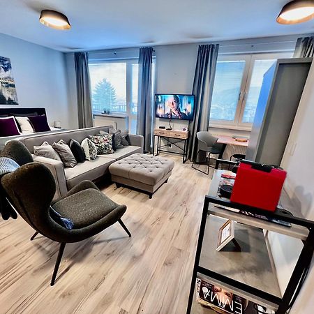 Bl - The Executive Suite, Boru - 24Hr Self Check-In, Free Private Parking, Balcony With Mountain View, 5 Minute Walk To City Center Banská Bystrica Exteriér fotografie